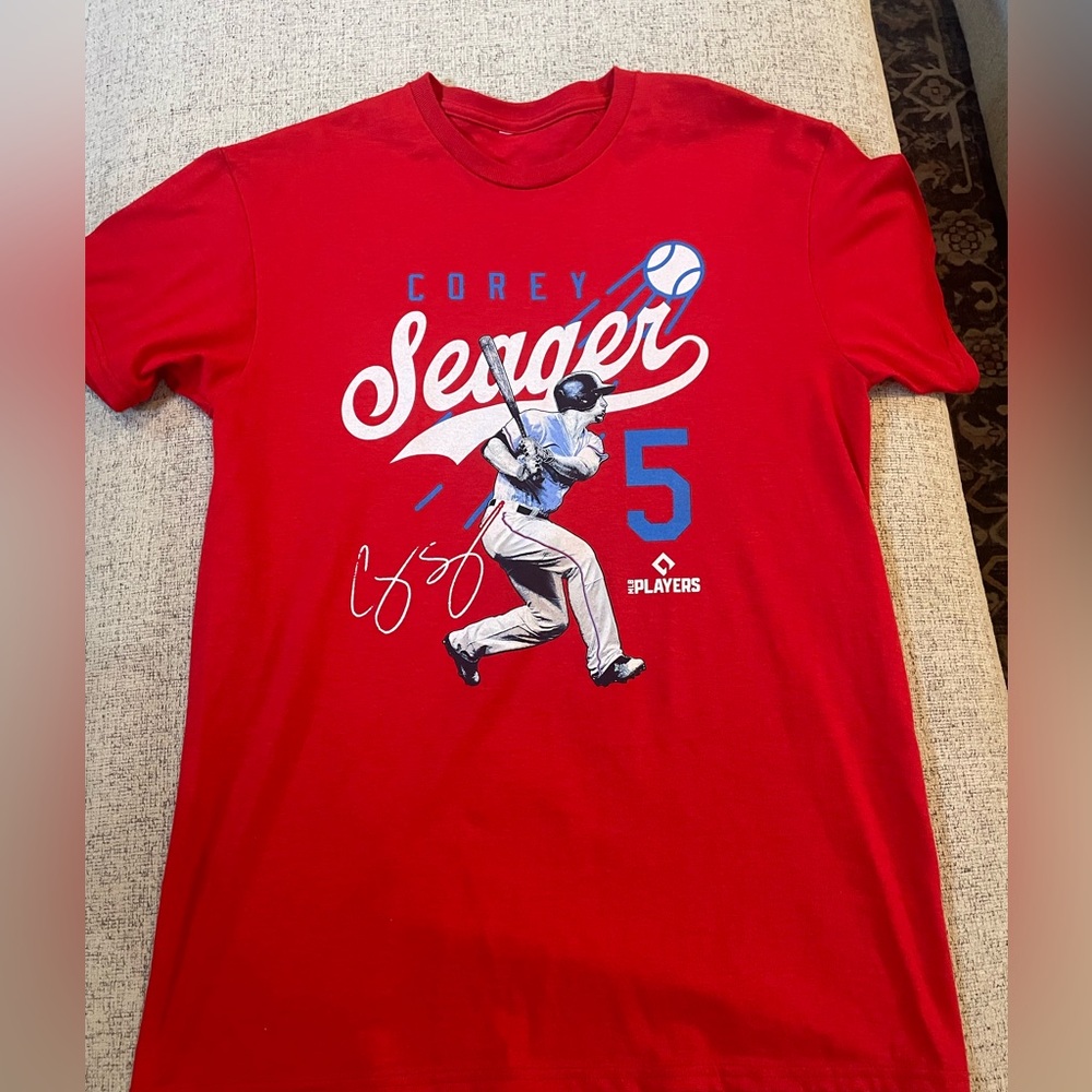 Red Graphic Tee with Baseball Design Corey Seager
